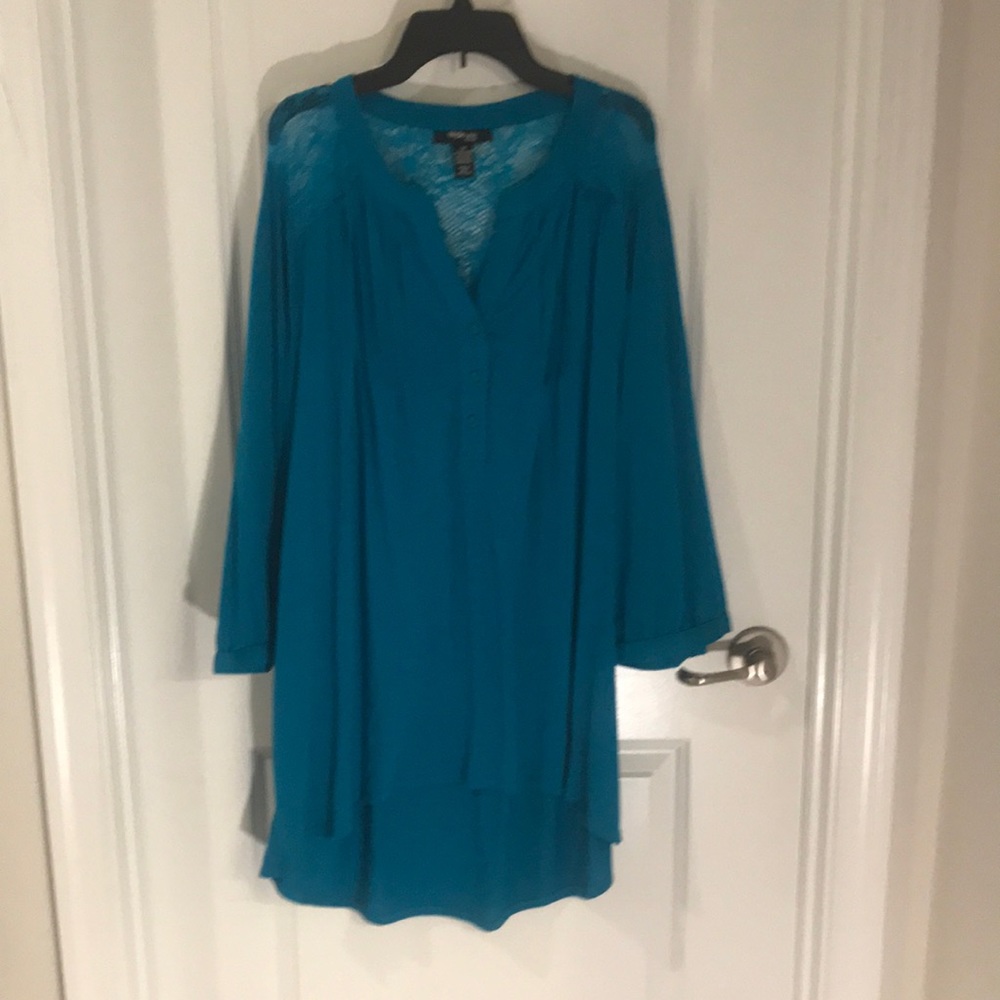 Teal Tunic with lace accents